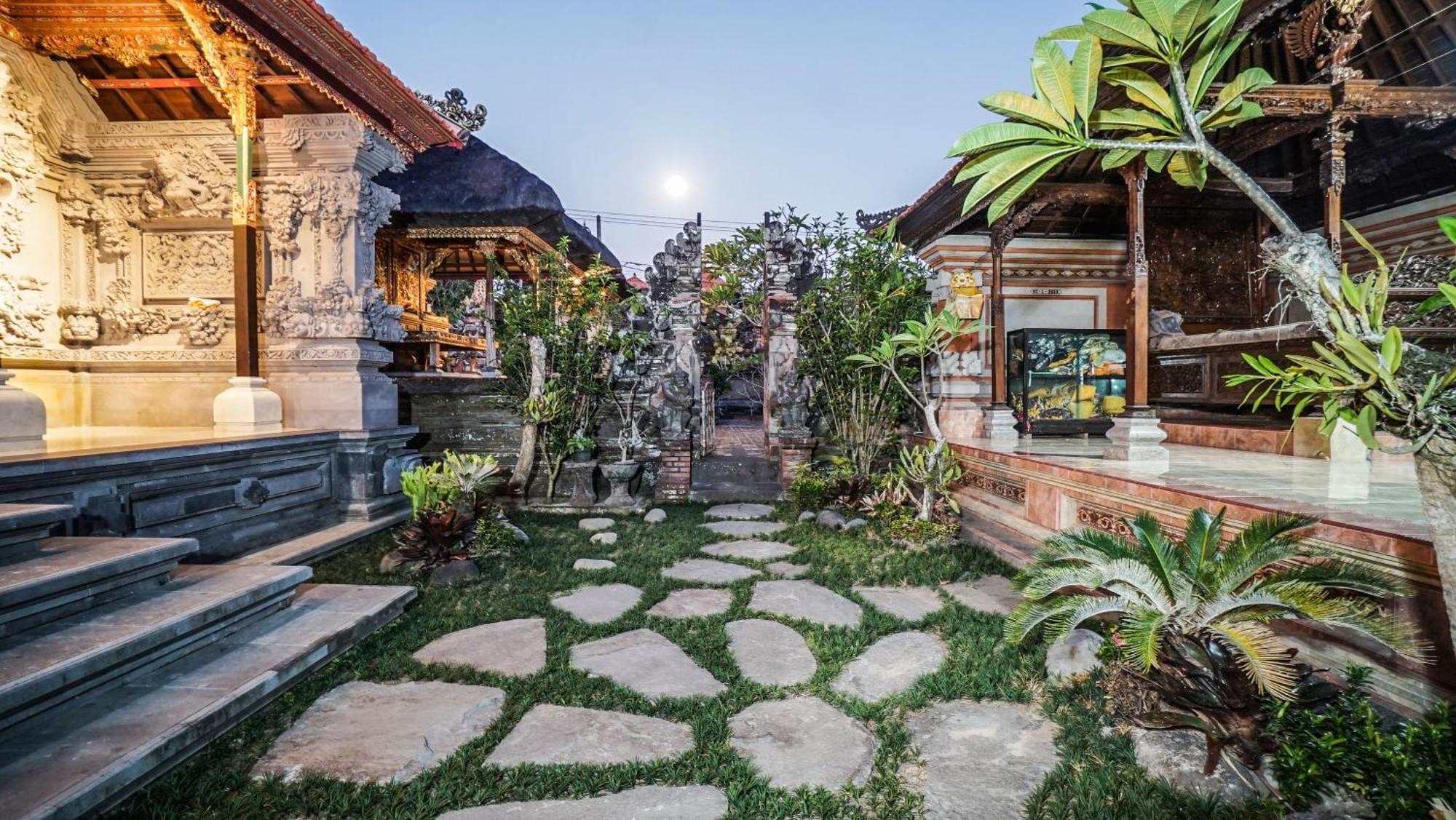 Kanaka House Ubud Exterior photo
